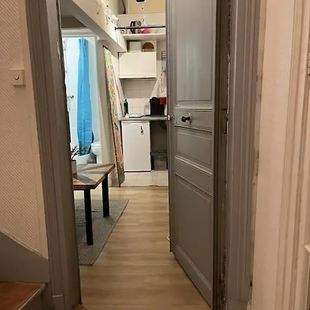 Studio Charmant Sur Cours París